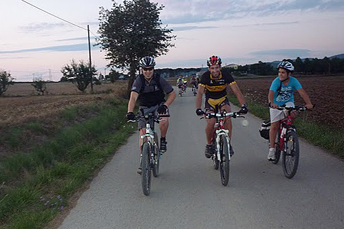Bicicletada a la Pineda fosca 1 - Dissabte, 30 de juliol de 2011